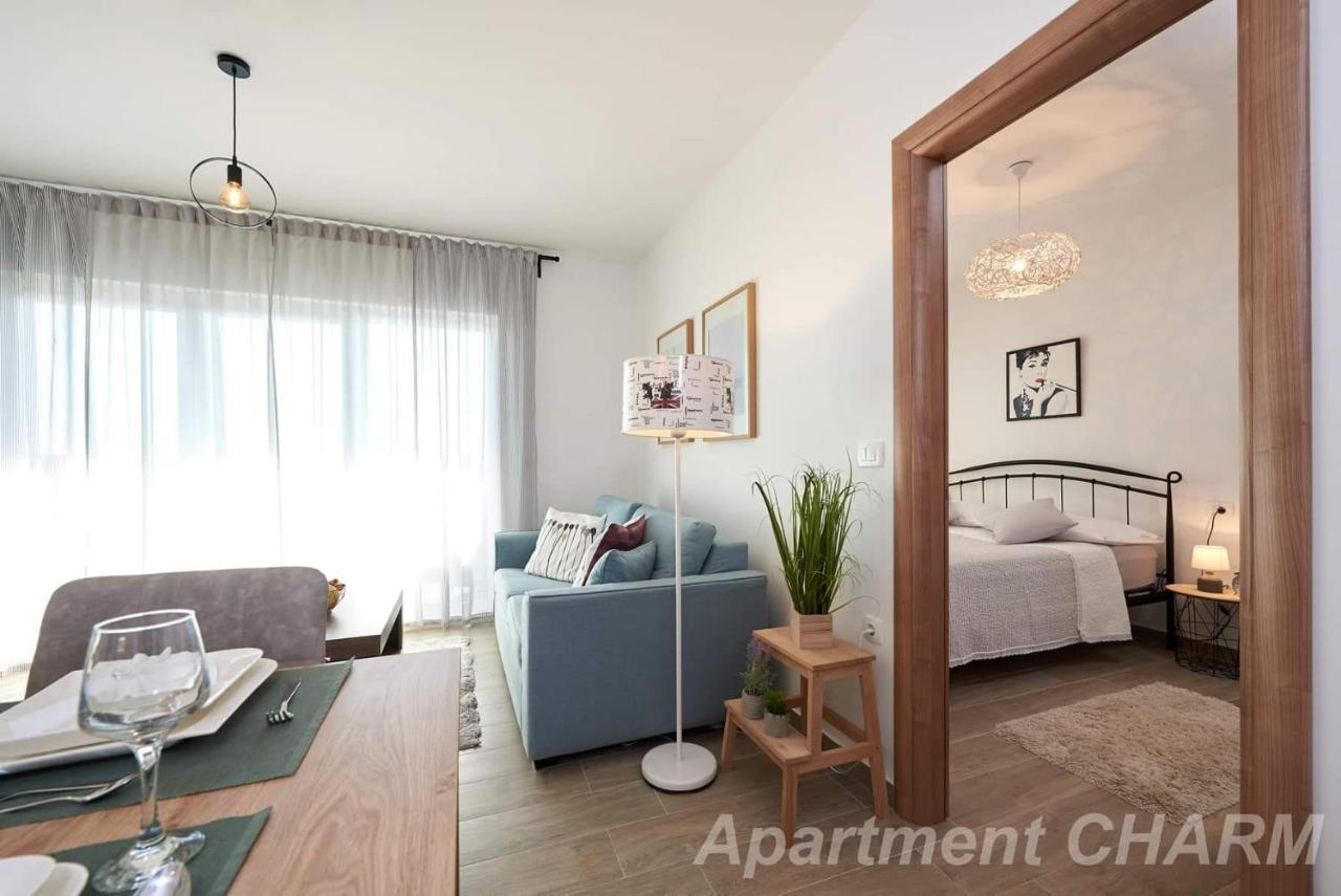 Luxury Apartment Charm With Pool Трогир Экстерьер фото