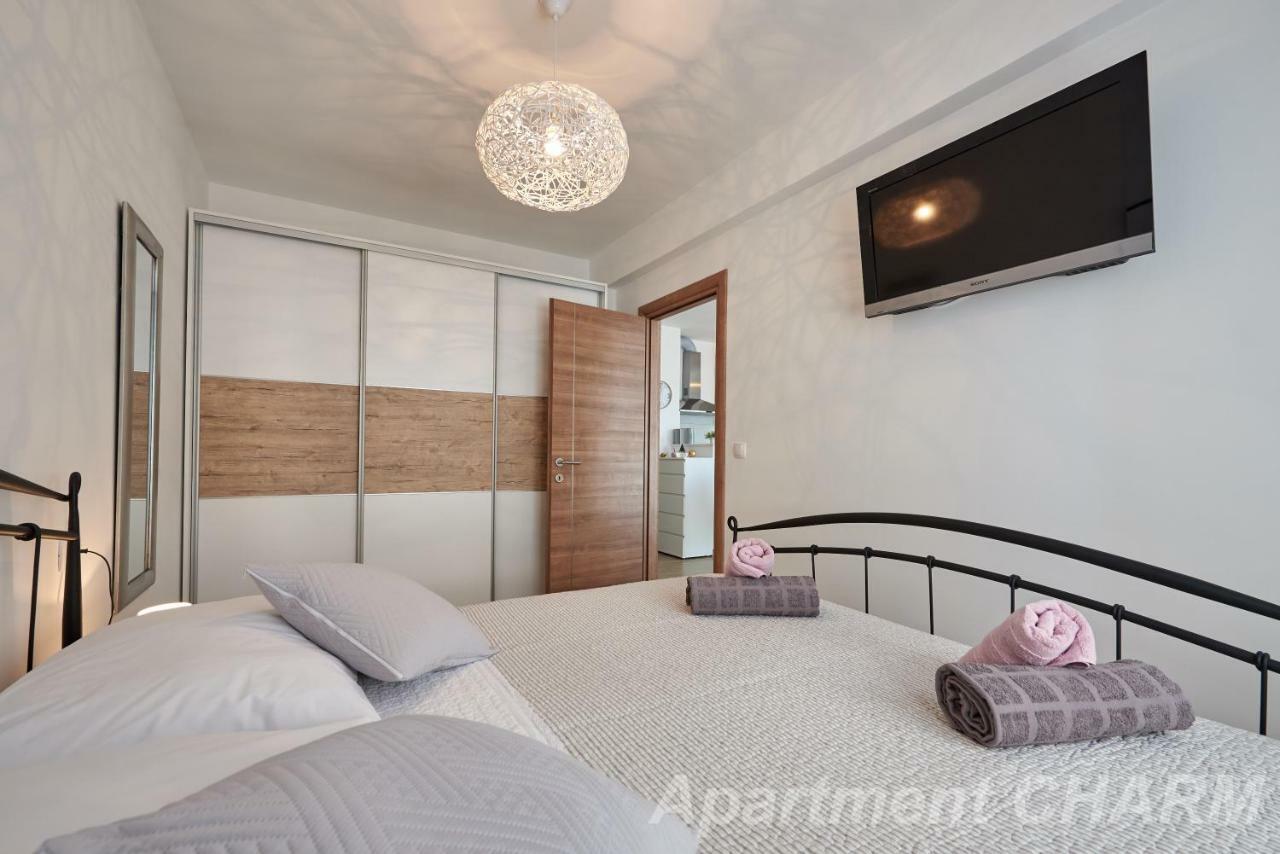 Luxury Apartment Charm With Pool Трогир Экстерьер фото