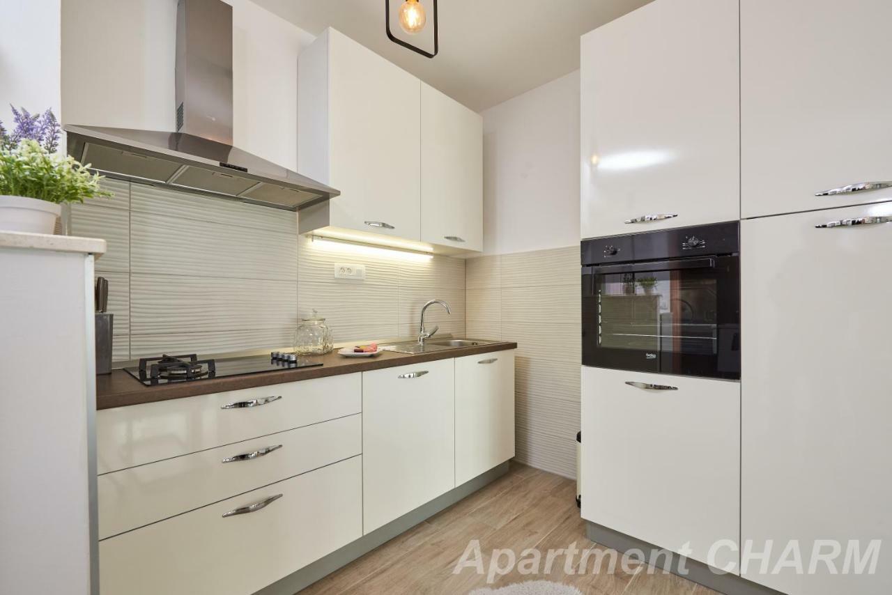 Luxury Apartment Charm With Pool Трогир Экстерьер фото